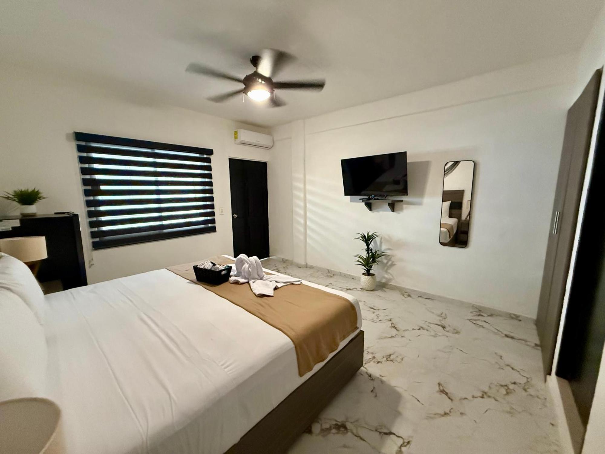 מלון פלאייה דל כרמן Casa Tortuga 5Th Ave מראה חיצוני תמונה